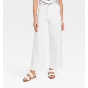 Universal Thread White Wide Leg Jeans